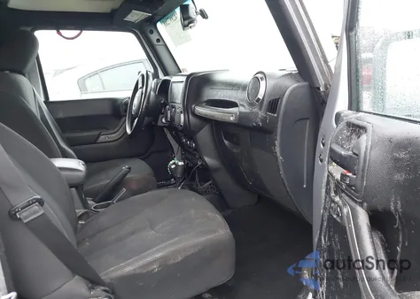 2016 Jeep Wrangler Unlimited Sport z USA, uszkodzony, nr VIN 1C4BJWDG0GL187684